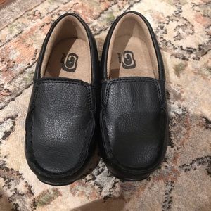 CHILDRENS PLACE TODDLER BOY LOAFERS SIZE 7